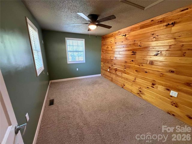 2076 S Fork Drive, Morganton, NC 28655