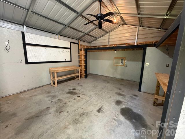 2076 S Fork Drive, Morganton, NC 28655