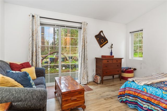 1533 Hill Street, Port Townsend, WA 98368