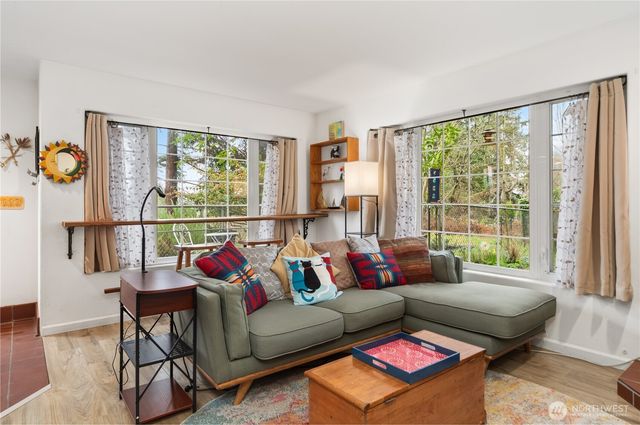 1533 Hill Street, Port Townsend, WA 98368