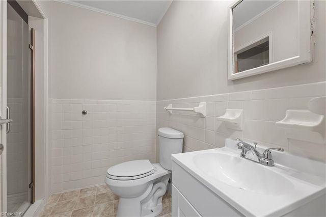 2311 Four Seasons Boulevard, Greensboro, NC 27407