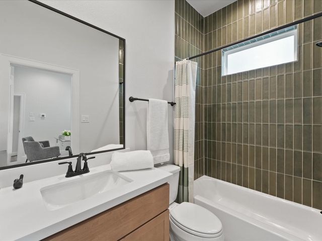 4840 Pinemont Drive, Houston, TX 77092