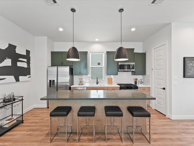 4840 Pinemont Drive, Houston, TX 77092