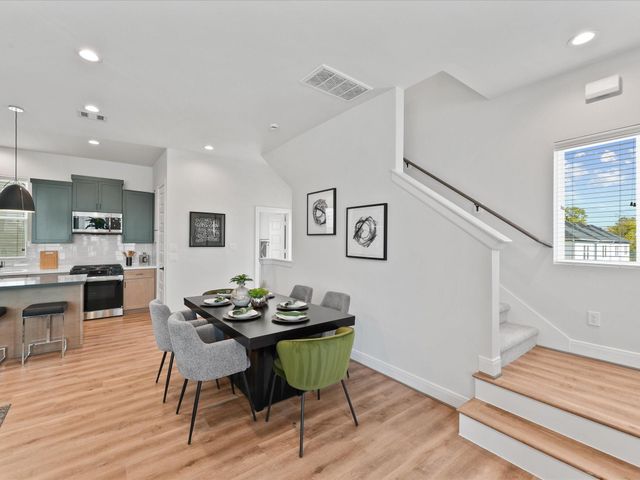 4840 Pinemont Drive, Houston, TX 77092