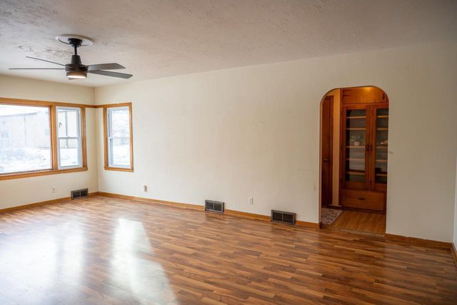 202 W 5th Street, Necedah, WI 54646