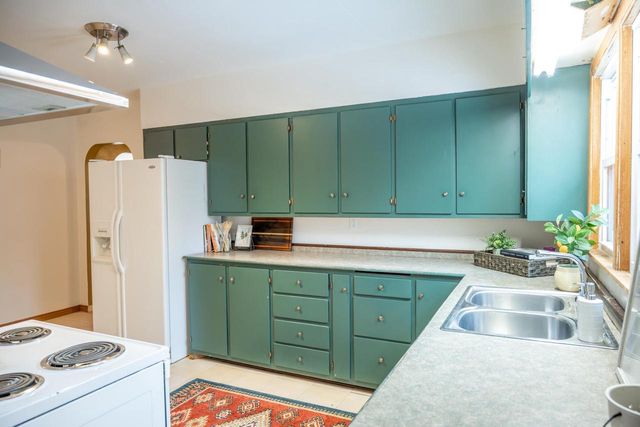 202 W 5th Street, Necedah, WI 54646