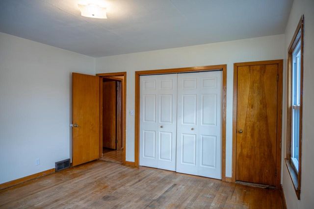 202 W 5th Street, Necedah, WI 54646