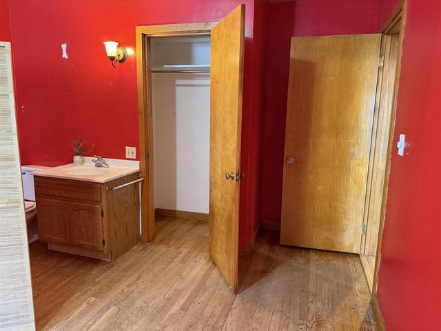 202 W 5th Street, Necedah, WI 54646