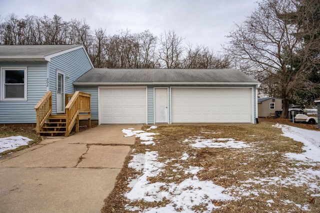 202 W 5th Street, Necedah, WI 54646