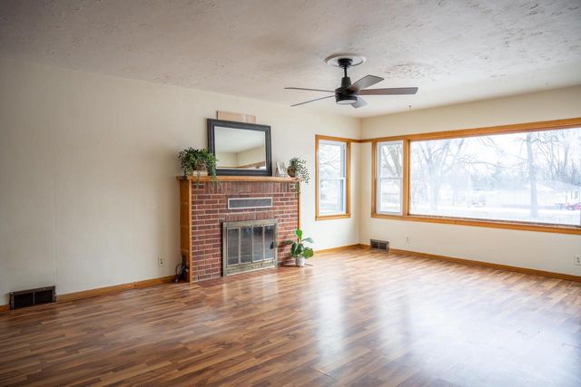 202 W 5th Street, Necedah, WI 54646