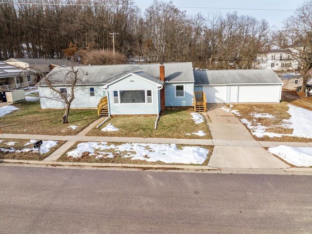 202 W 5th Street, Necedah, WI 54646