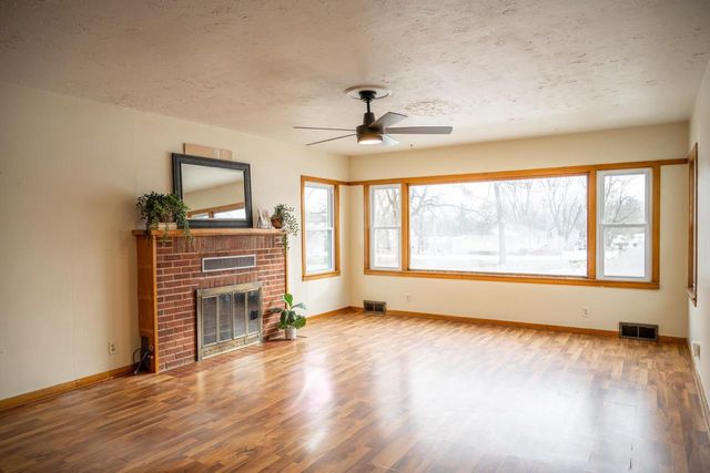 202 W 5th Street, Necedah, WI 54646