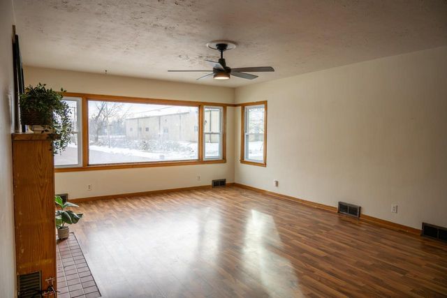 202 W 5th Street, Necedah, WI 54646