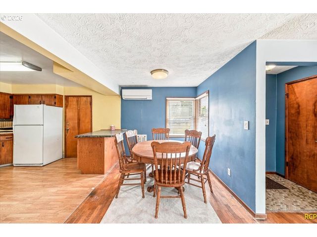204 Nw 69TH St, Vancouver, WA 98665