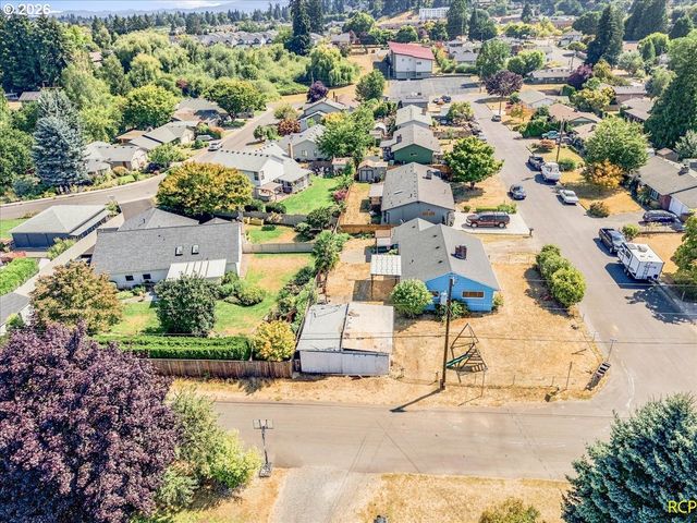 204 Nw 69TH St, Vancouver, WA 98665