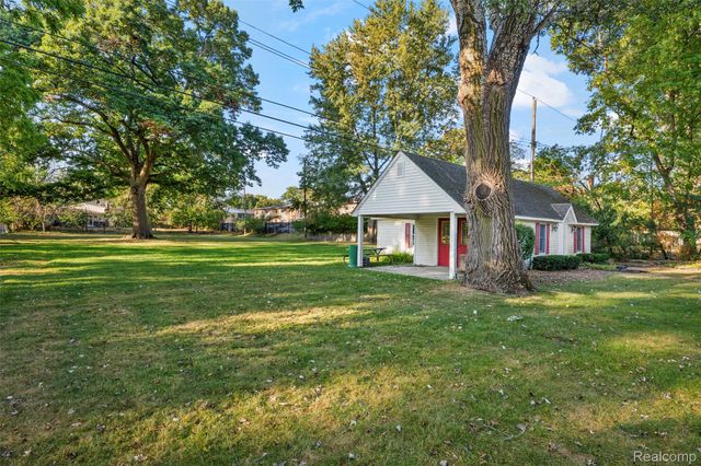 436 Girard Avenue, Royal Oak, MI 48073