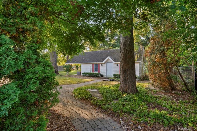 436 Girard Avenue, Royal Oak, MI 48073