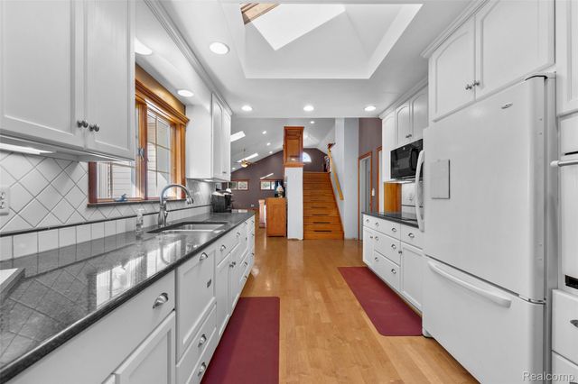 436 Girard Avenue, Royal Oak, MI 48073