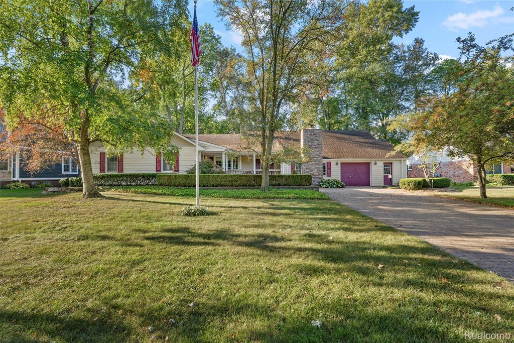 436 Girard Avenue, Royal Oak, MI 48073