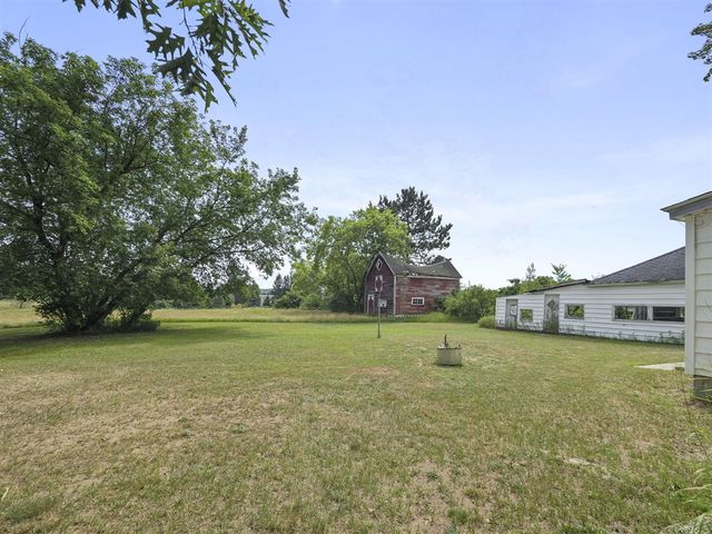 742 Paluster Street, Cadillac, MI 49601