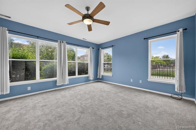 22 Pallister Street, Detroit, MI 48202