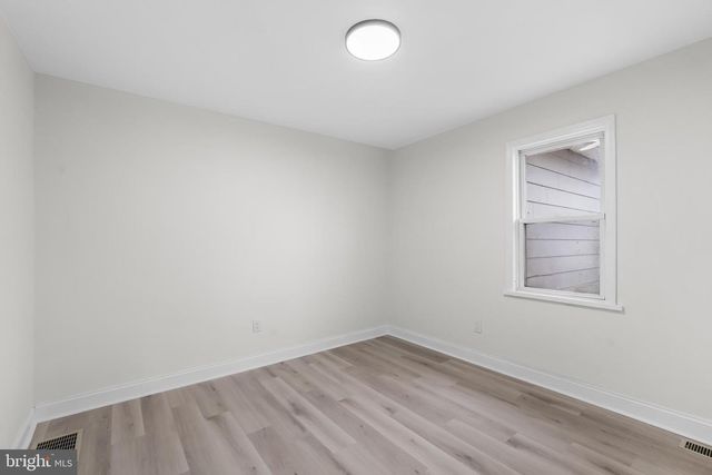 516 HUNTINGTON AVE, Glendora, NJ 08029