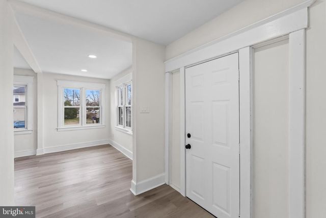 516 HUNTINGTON AVE, Glendora, NJ 08029