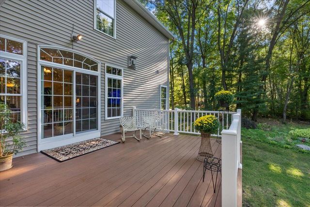 6039 Back Forty Drive, Belmont, MI 49306
