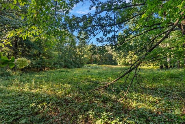 6039 Back Forty Drive, Belmont, MI 49306