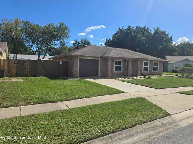 834 Pine Shadows Avenue, Rockledge, FL 32955