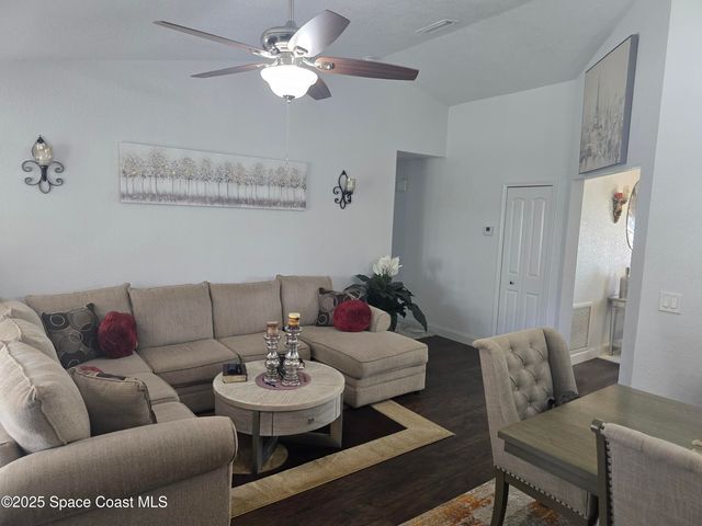 834 Pine Shadows Avenue, Rockledge, FL 32955