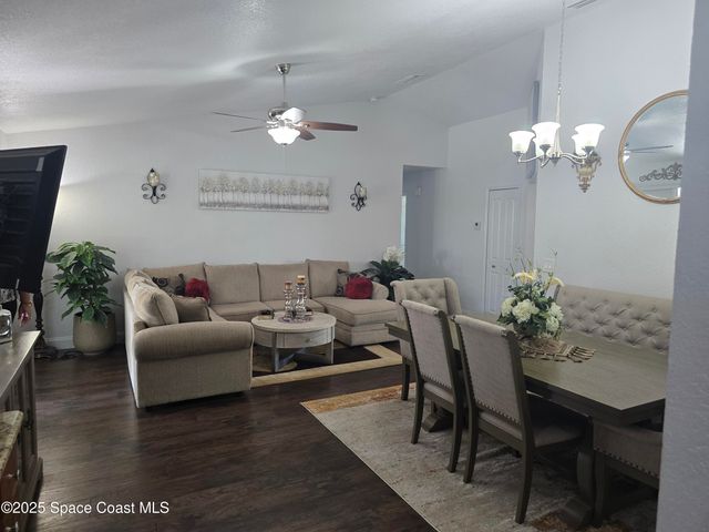 834 Pine Shadows Avenue, Rockledge, FL 32955