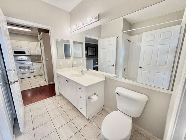 4700 SW 160th Ave 423, Miramar, FL 33027