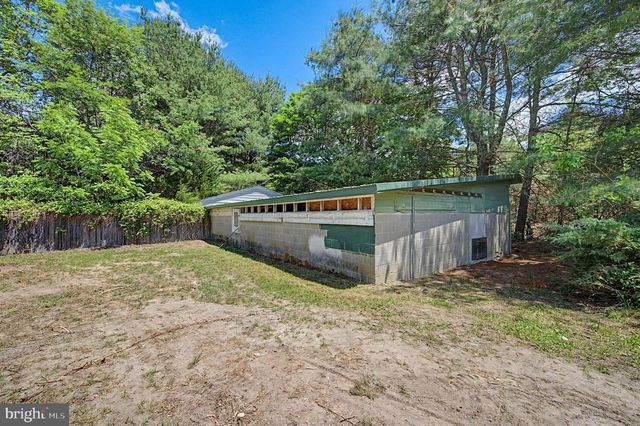322 BROAD ST, Mays Landing, NJ 08330