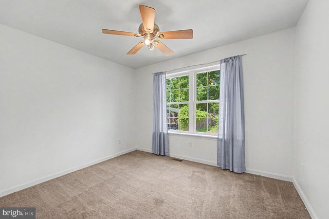 322 BROAD ST, Mays Landing, NJ 08330