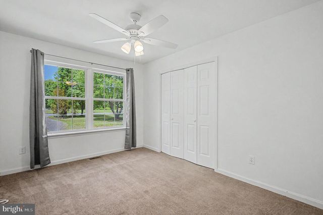 322 BROAD ST, Mays Landing, NJ 08330