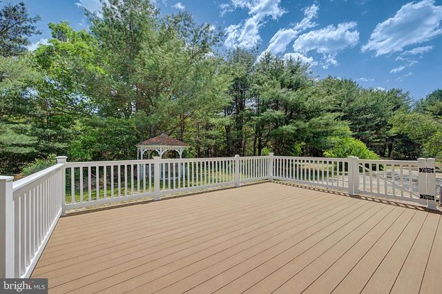 322 BROAD ST, Mays Landing, NJ 08330