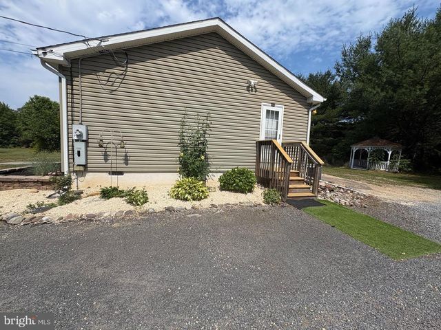 322 BROAD ST, Mays Landing, NJ 08330