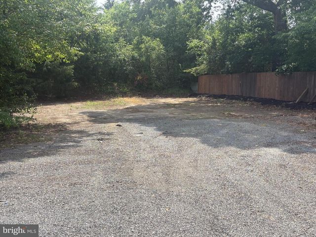322 BROAD ST, Mays Landing, NJ 08330
