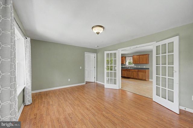 322 BROAD ST, Mays Landing, NJ 08330