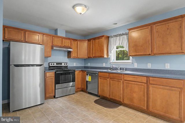 322 BROAD ST, Mays Landing, NJ 08330