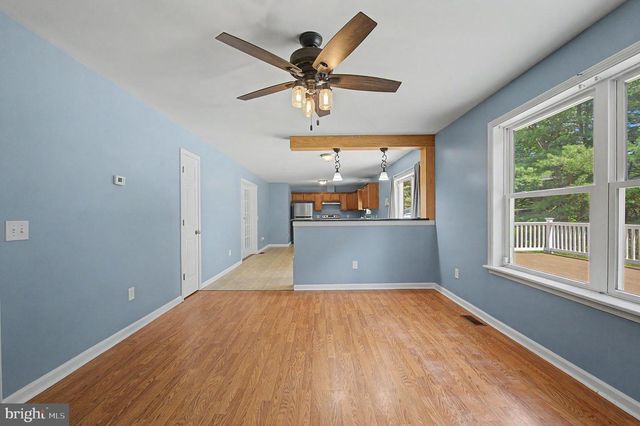 322 BROAD ST, Mays Landing, NJ 08330