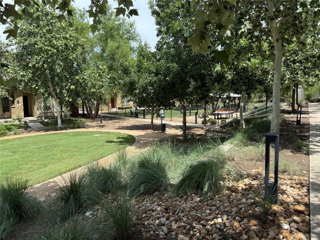 6814 E Riverside DR 21, Austin, TX 78741