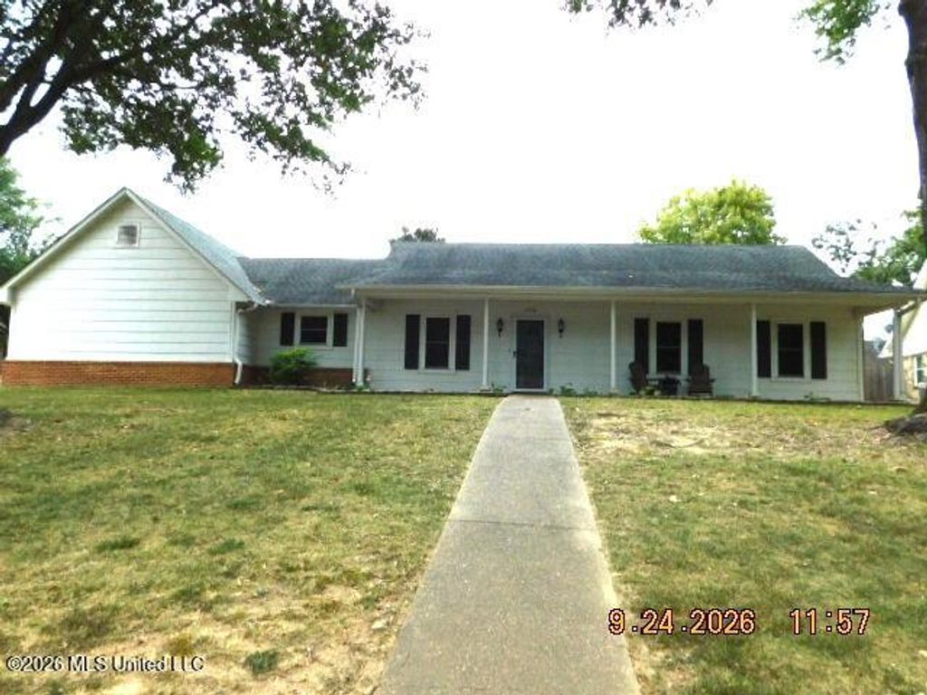 7342 Holly Grove Drive, Olive Branch, MS 38654 — exterior