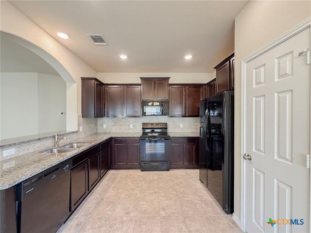 6328 Dorothy Muree Drive, Temple, TX 76502