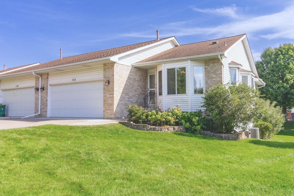 14126 141st Street W, Apple Valley, MN 55124