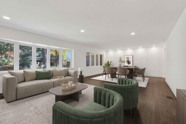 6444 N Knox Avenue, Lincolnwood, IL 60712