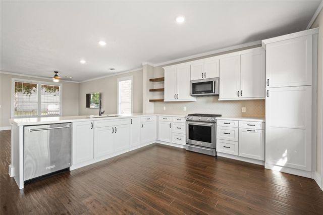 16887 Mammoth Springs Drive, Houston, TX 77095