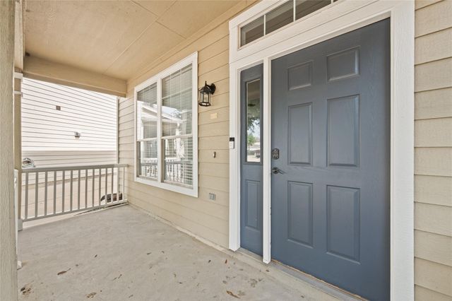 16887 Mammoth Springs Drive, Houston, TX 77095