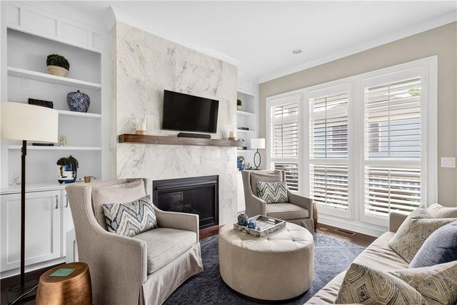 2016 Wheaton Way, Atlanta, GA 30328